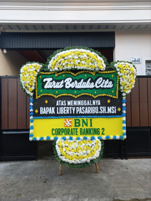 Papan Bunga Duka di Hulu Sihapas